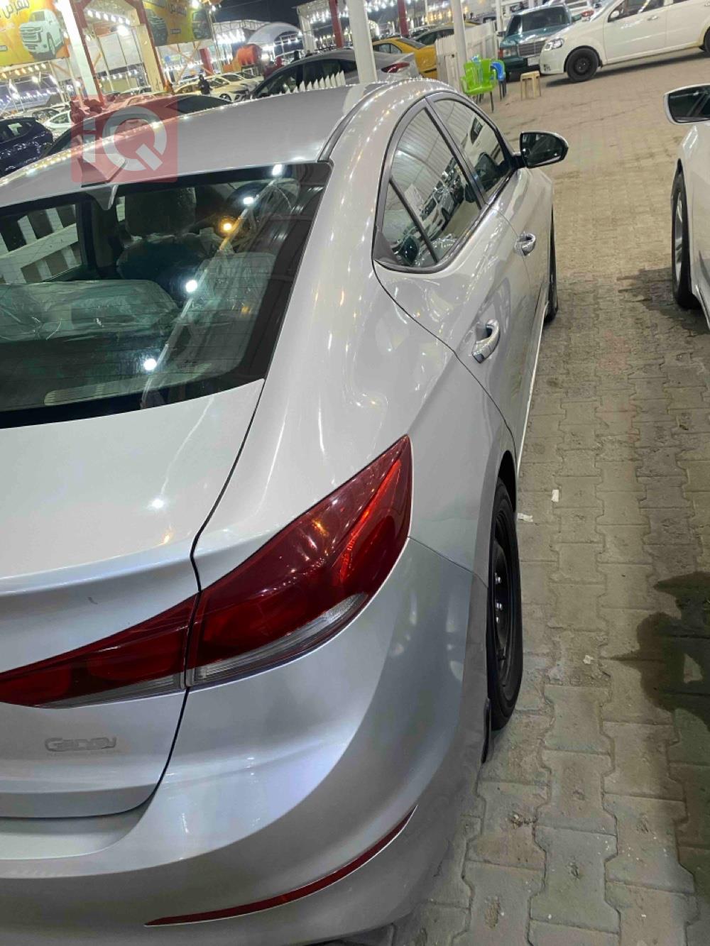 هيونداي النترا